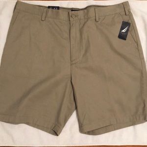 NWT classic fit shorts